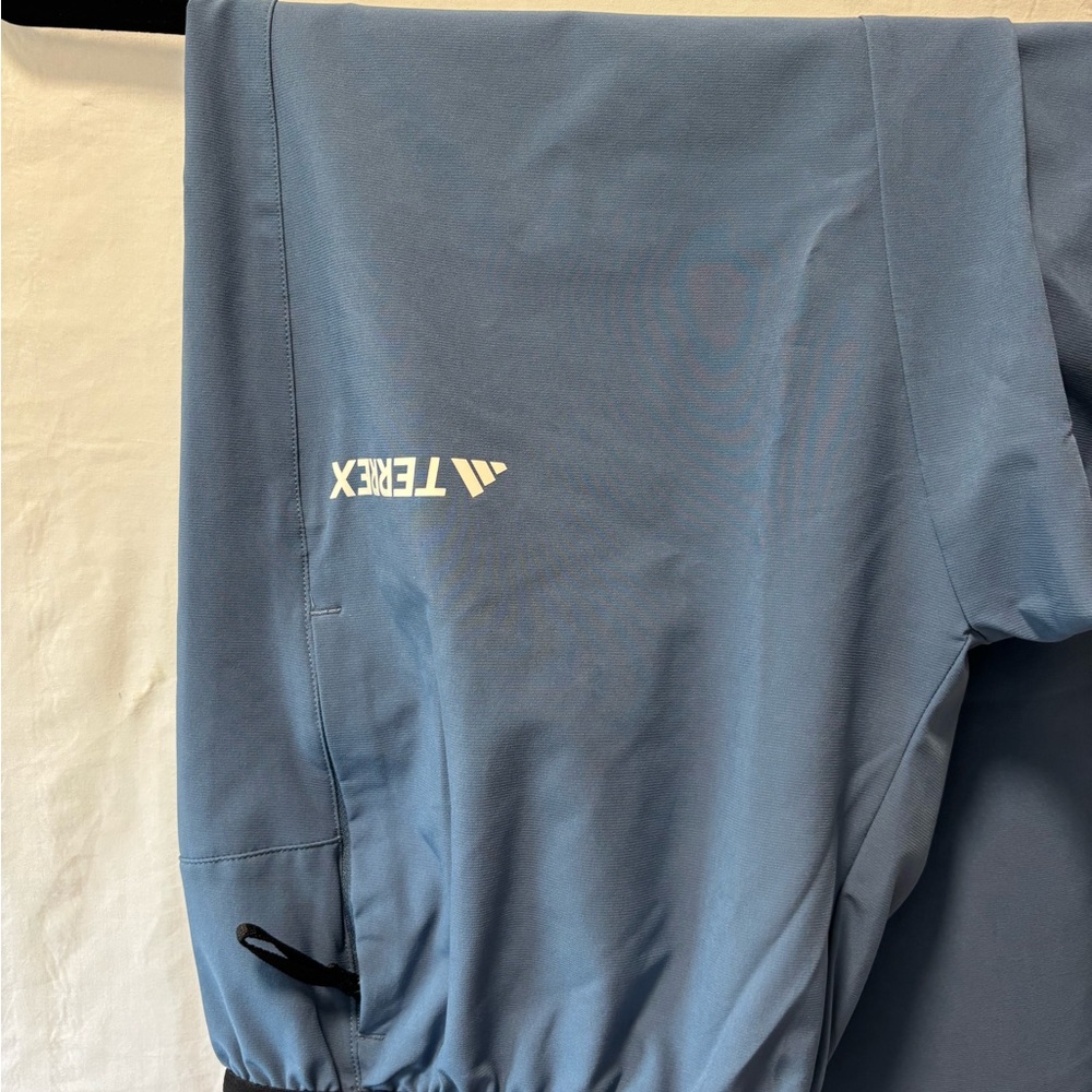 Terrex women’s hiking/ workout Pants Brand New with tags-blue - Picture 4 of 6